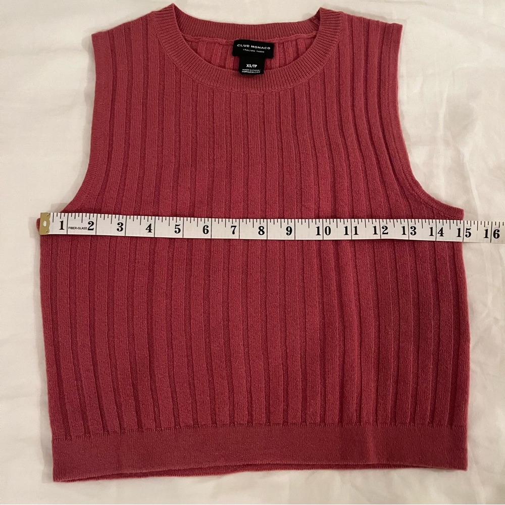 Club Monaco Dusty Rose Cropped Sweater Vest - Picture 4 of 8